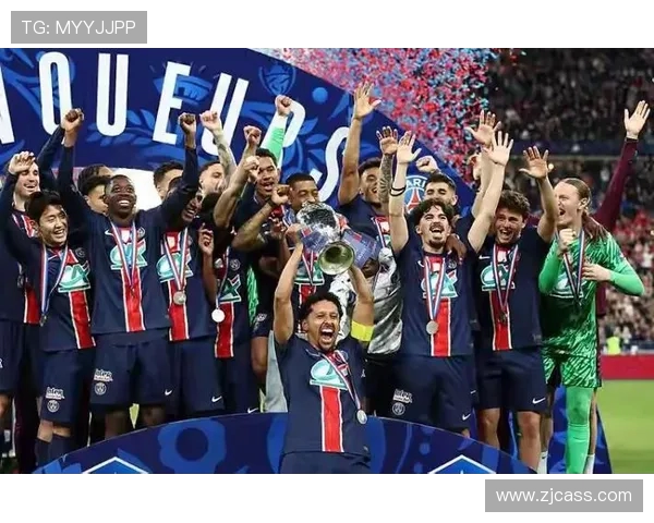 如何找到德甲各球队的官方网站与联络方式？